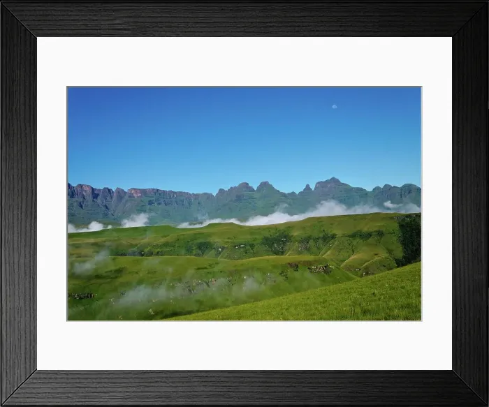 Framed Print : Drakensberg Scenery in the Cathedral Peak region of the Ukhahlamba Drakensberg Park Framed Print : Drakensberg Scenery in the Cathedral Peak region of the Ukhahlamba Drakensberg Park