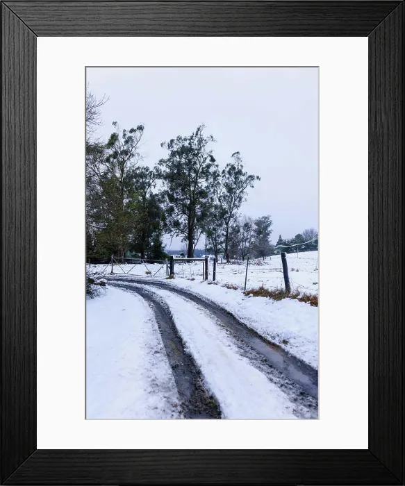 Framed Print : Snow scene near Currys Post. KwaZulu Natal Midlands. South Africa Framed Print : Snow scene near Currys Post. KwaZulu Natal Midlands. South Africa