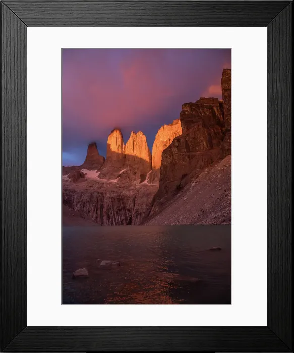 Framed Print : Torres del Paine Framed Print : Torres del Paine