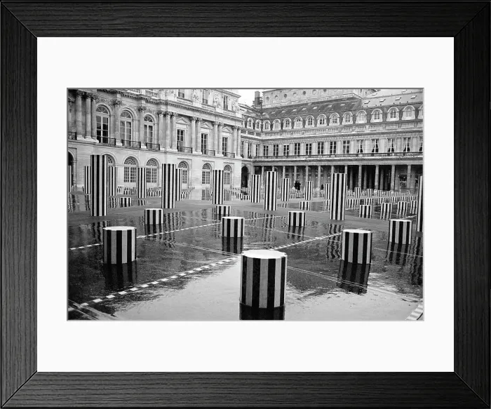 Framed Print : Architectural detail of a museum Framed Print : Architectural detail of a museum