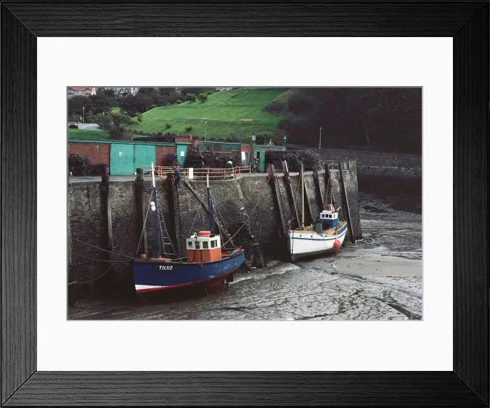Framed Print : Boats moored in dry riverbed, Plymouth, England