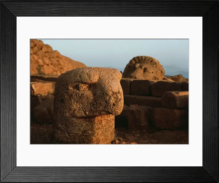 Framed Print : Stone statues at Mount Nemrut, Turkey Framed Print : Stone statues at Mount Nemrut, Turkey