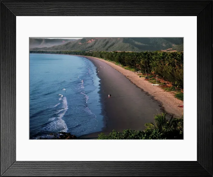 Framed Print : Couple walking on the beach, Port Douglas
