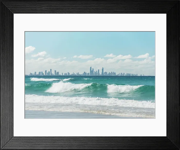 Framed Print : Surfers Paradise skyline