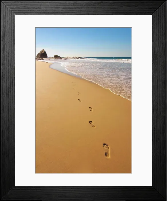 Framed Print : Footprints in the sand at waters edge at Elephant Rock Framed Print : Footprints in the sand at waters edge at Elephant Rock