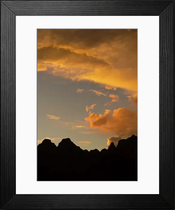 Framed Print : Sunset over the Drakensberg Mountains near the Cathedral Peak section of the Ukhahlamba Drakensberg Park Framed Print : Sunset over the Drakensberg Mountains near the Cathedral Peak section of the Ukhahlamba Drakensberg Park