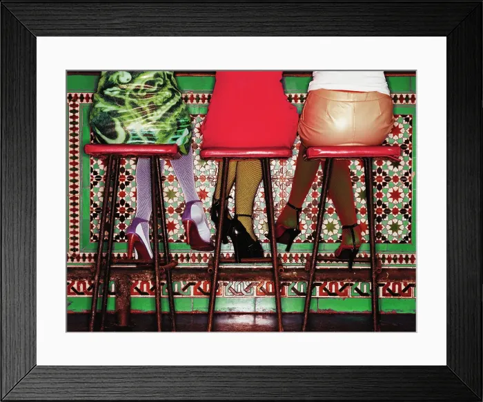 Framed Print : BLD067801. Friends socializing in bar Framed Print : BLD067801. Friends socializing in bar