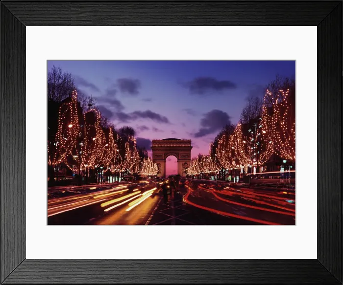 Framed Print : Triumphal arch in a city at night Framed Print : Triumphal arch in a city at night