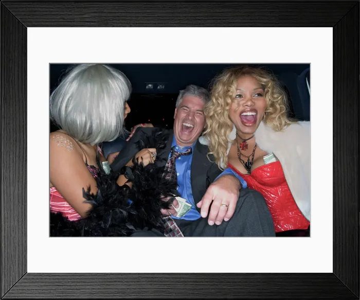 Framed Print : BLD069793. Middle-aged man and prostitutes laughing Framed Print : BLD069793. Middle-aged man and prostitutes laughing