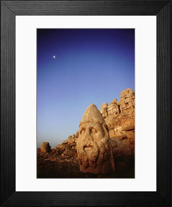 Framed Print : Stone statues at Mount Nemrut, Turkey Framed Print : Stone statues at Mount Nemrut, Turkey