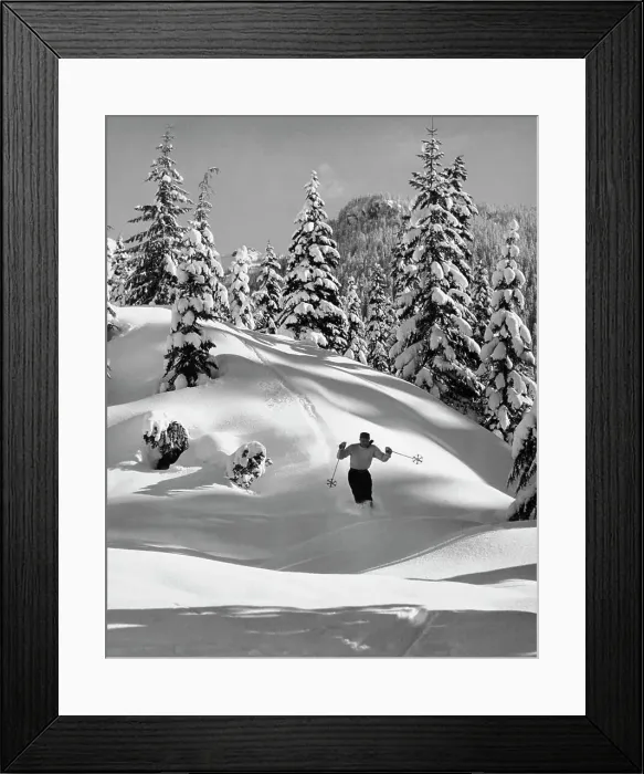 Framed Print : Man skiing on snow Framed Print : Man skiing on snow