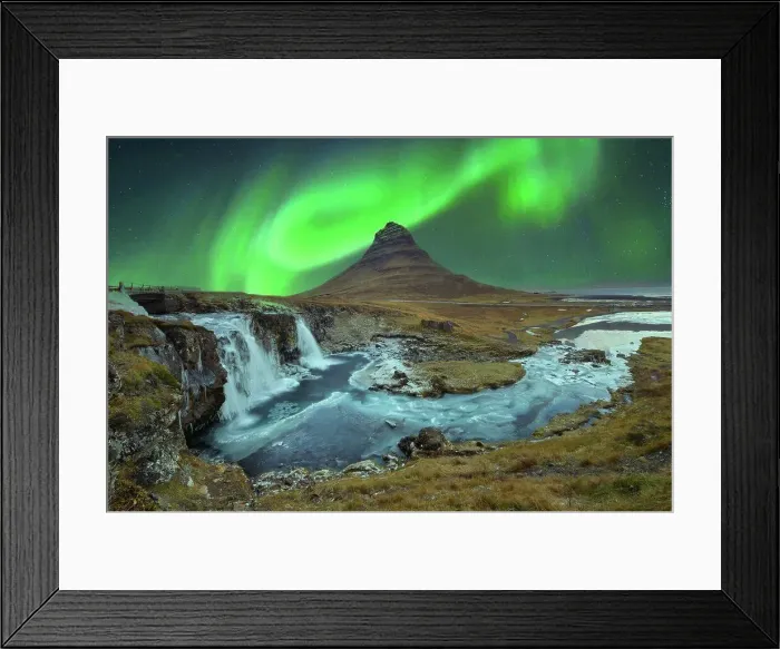 Framed Print : northern lights appear over Mount Kirkjufell in Iceland Framed Print : northern lights appear over Mount Kirkjufell in Iceland