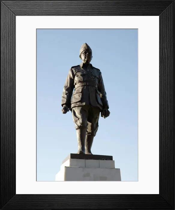 Framed Print : Statue of netaji subhashchandra bose at Dalhousie Himachal Pradesh India Copyright: xManojxNavalkar / DinodiaxPhotox Framed Print : Statue of netaji subhashchandra bose at Dalhousie Himachal Pradesh India Copyright: xManojxNavalkar / DinodiaxPhotox