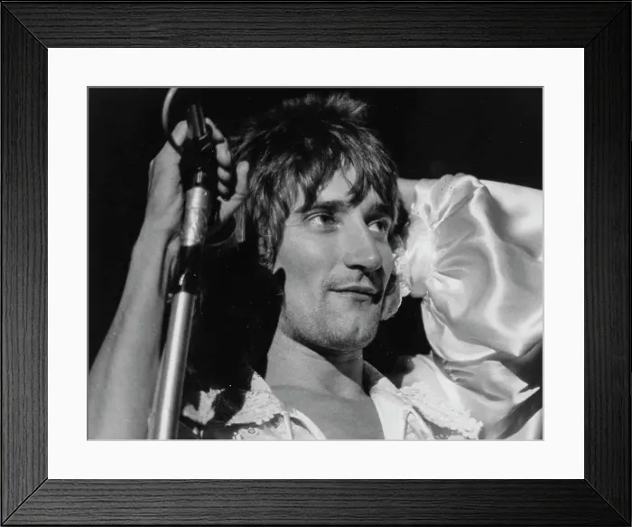 Framed Print : Rod Stewart, Buxton Festival, Buxton, 1974 Framed Print : Rod Stewart, Buxton Festival, Buxton, 1974