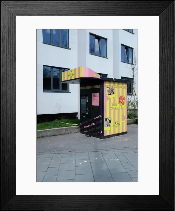 Framed Print : Pizza Automat Flaven 5 Pizza Automat Flaven 5 am A&O Hostel München *** Pizza vending machine Flaven 5 Pizza vending