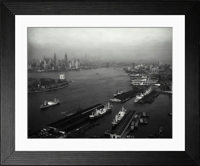 Framed Print : Vintage Photograph. Aerial view of Brooklyn docks with Lower Manhattan skyline, New York City