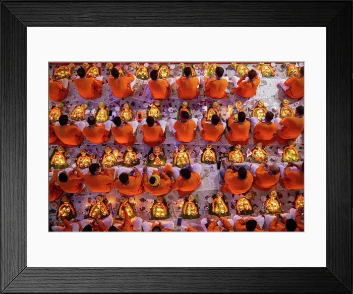 Framed Print : Narayanganj, Bangladesh - 10 November 2018