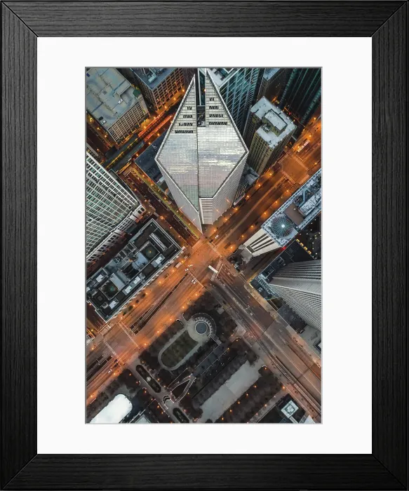 Framed Print : Aerial view above of empty streets due to the corona virus pandemic at Chicago, United States Framed Print : Aerial view above of empty streets due to the corona virus pandemic at Chicago, United States