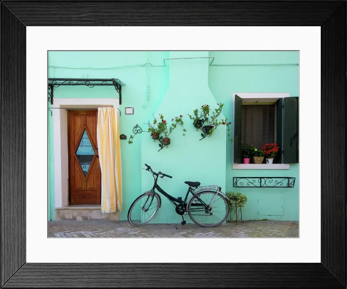 Framed Print : Bicycle near turquoise house on the venetian island Burano, Italy