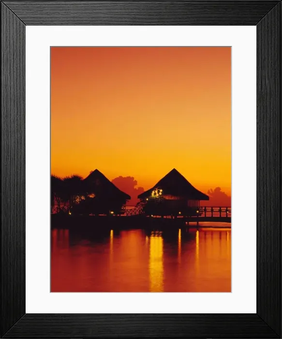 Framed Print : Sunset in Tahiti Framed Print : Sunset in Tahiti