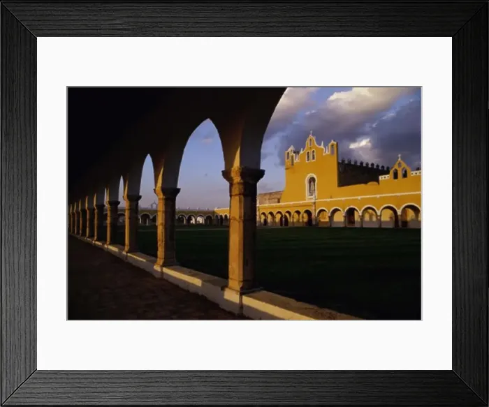 Framed Print : Izamal Mexico Framed Print : Izamal Mexico