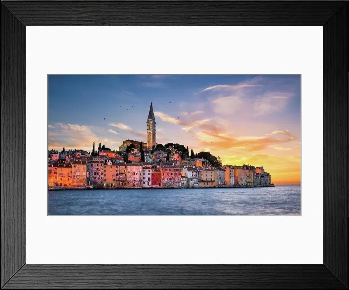 Framed Print : Sunset in the old town of Rovinj, Croatia Framed Print : Sunset in the old town of Rovinj, Croatia