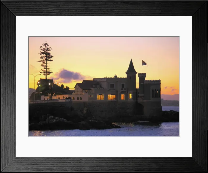 Framed Print : Chile, Vina del Mar, Wulff Castle, historic monument