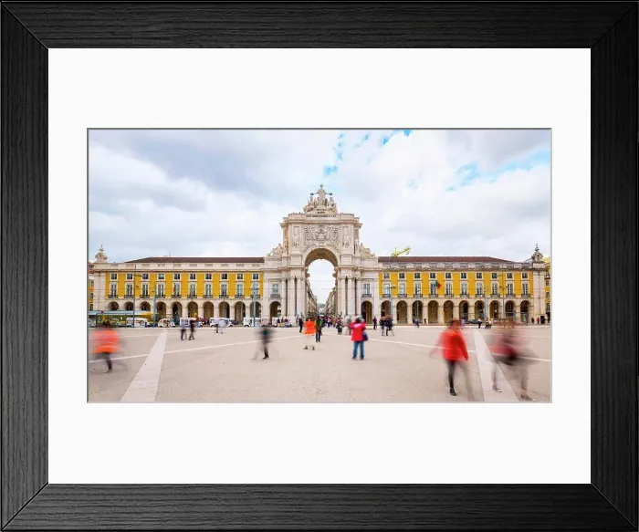 Framed Print : Triumphal Arch, Praça do Comércio, Lisbon, Portugal