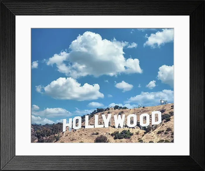 Framed Print : LOS ANGELES, USA - CIRCA AUGUST 2020: Hollywood sign in Los Angeles on blue sky
