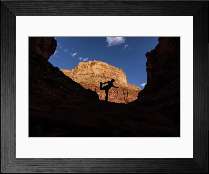 Framed Print : A woman doing a yoga pose in the Grand Canyon Framed Print : A woman doing a yoga pose in the Grand Canyon