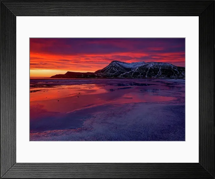 Framed Print : Iceland, Austurland, east fjords, eastern iceland, beach, coast close Breiddalsvik Framed Print : Iceland, Austurland, east fjords, eastern iceland, beach, coast close Breiddalsvik