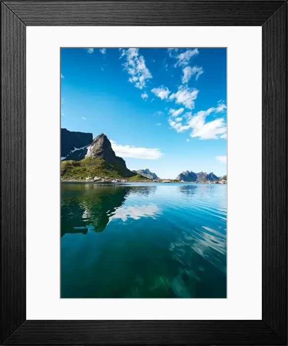 Framed Print : Reine village, Moskenesoya, Lofoten Islands, North Norway, Norway Framed Print : Reine village, Moskenesoya, Lofoten Islands, North Norway, Norway