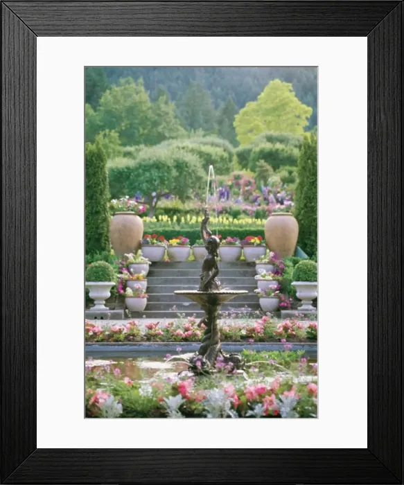 Framed Print : Fountain in a formal garden, Butchart Gardens, Victoria, British Columbia, Canada Framed Print : Fountain in a formal garden, Butchart Gardens, Victoria, British Columbia, Canada