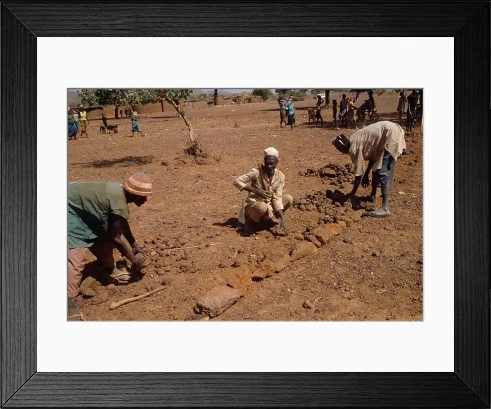 Framed Print : EROSION, BURKINA FASO, West Africa Framed Print : EROSION, BURKINA FASO, West Africa