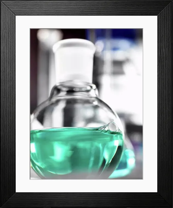 Framed Print : Chemical experiment in a laboratory Framed Print : Chemical experiment in a laboratory