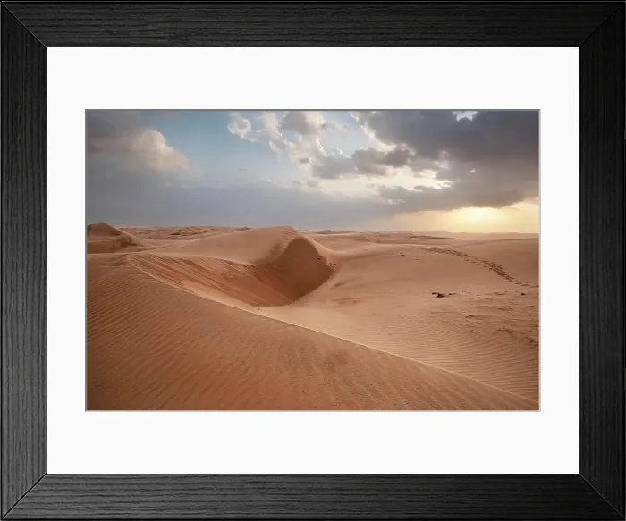 Framed Print : Sand dunes at sunset in the Wahiba Sands desert, Oman, Middle East Framed Print : Sand dunes at sunset in the Wahiba Sands desert, Oman, Middle East