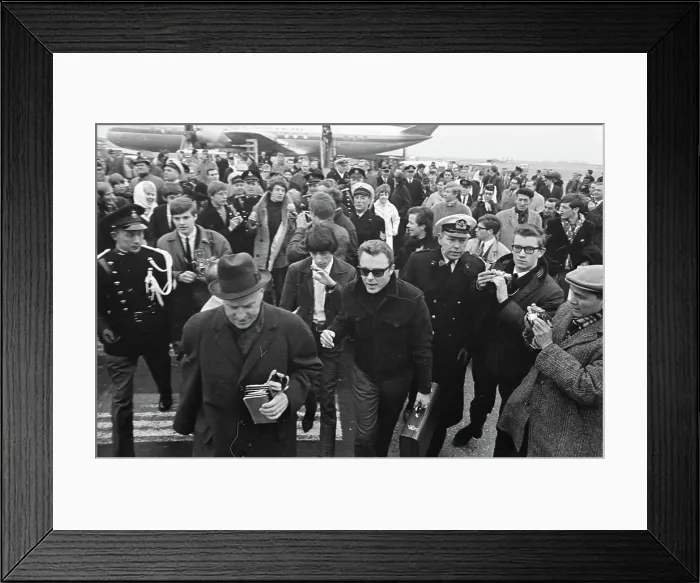 Framed Print : Anefo photo collection. Arrival Rolling Stones at Schiphol. March 26, 1966. Noord-Holland, Schiphol Framed Print : Anefo photo collection. Arrival Rolling Stones at Schiphol. March 26, 1966. Noord-Holland, Schiphol