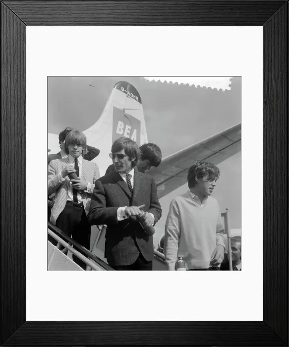Framed Print : Anefo photo collection. Rolling stones at Schiphol. August 8, 1964. Noord-Holland, Schiphol Framed Print : Anefo photo collection. Rolling stones at Schiphol. August 8, 1964. Noord-Holland, Schiphol