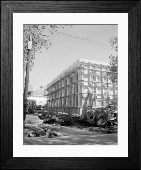 Framed Print : APPLYING FINISH COAT OF PLASTER TO EXTERIOR OF NEW WING OF OBSERVATORY OFFICE BUILDING