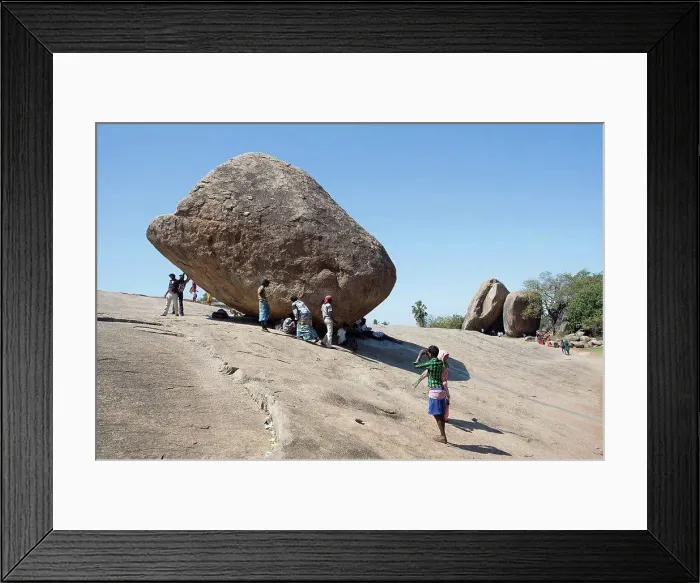 Framed Print : India, Tamil Nadu, Mamallapuram, Krishna's butter ball, rock sphere