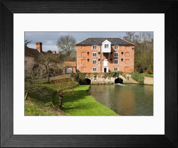 Framed Print : Water mill on River Gipping at Sproughton, Suffolk, England Framed Print : Water mill on River Gipping at Sproughton, Suffolk, England