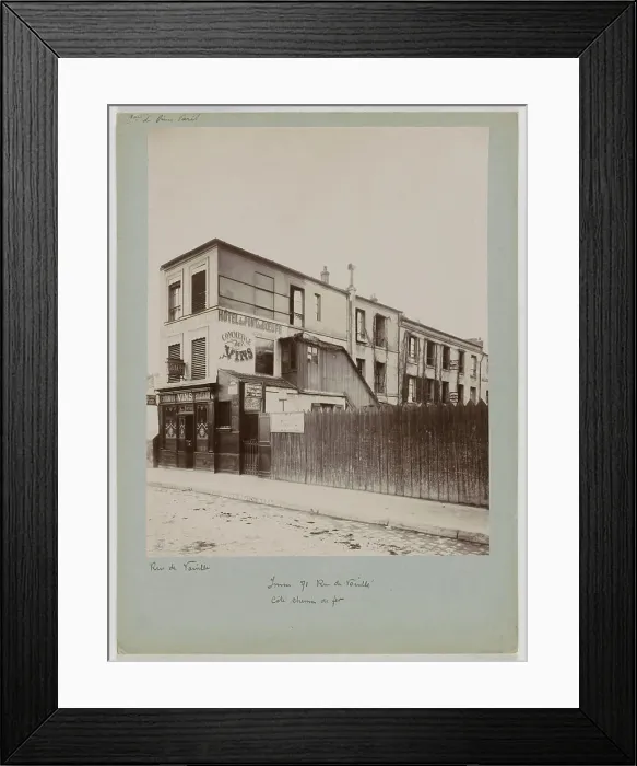 Framed Print : Building, 71 rue Vouille, railway rating Framed Print : Building, 71 rue Vouille, railway rating