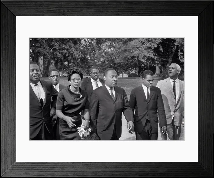 Framed Print : Ralph Abernathy (left), Martin Luther King Framed Print : Ralph Abernathy (left), Martin Luther King