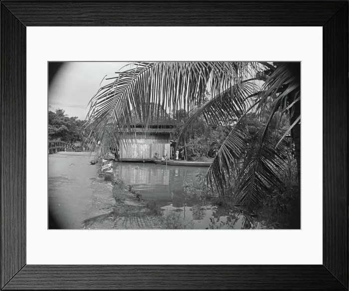 Framed Print : Photo collection Service for army contacts Indonesia Framed Print : Photo collection Service for army contacts Indonesia