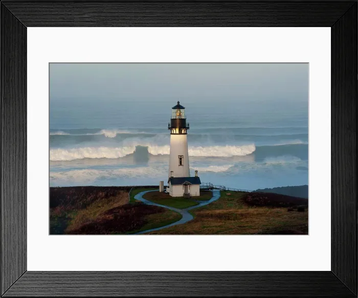 Framed Print : The historic Yaquina Head tower lighthouse on a headland overlooking the Pacific coastline Framed Print : The historic Yaquina Head tower lighthouse on a headland overlooking the Pacific coastline
