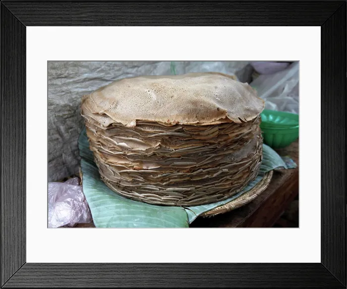 Framed Print : A plate with injera, made of teff flour, the national dish and staple diet of Ethiopia, Africa Framed Print : A plate with injera, made of teff flour, the national dish and staple diet of Ethiopia, Africa