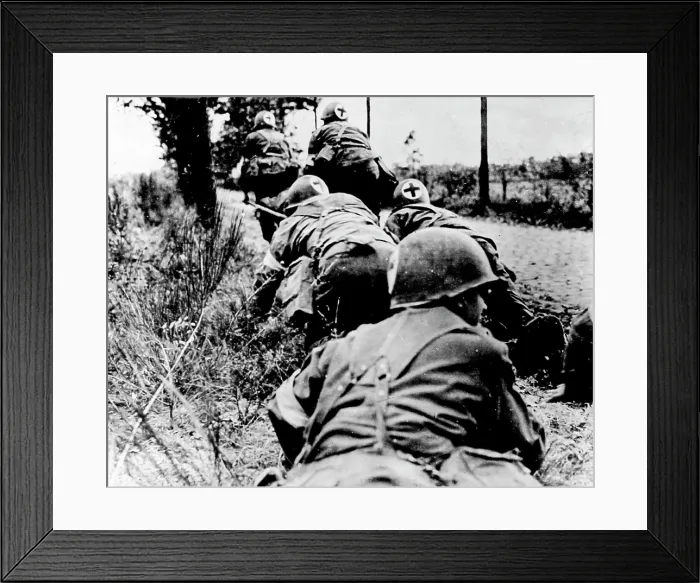 Framed Print : U.S. Army Medical Corps Under Fire: Members of the U Framed Print : U.S. Army Medical Corps Under Fire: Members of the U