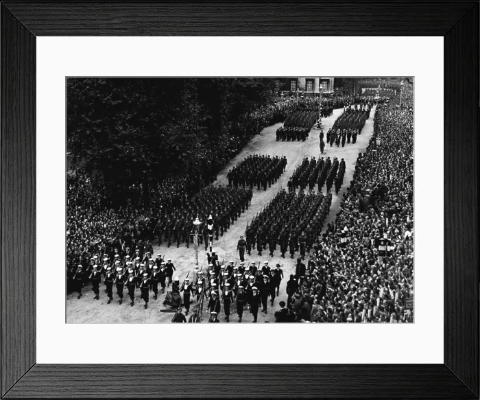 Framed Print : Victory Parade in London -- Navy Framed Print : Victory Parade in London -- Navy