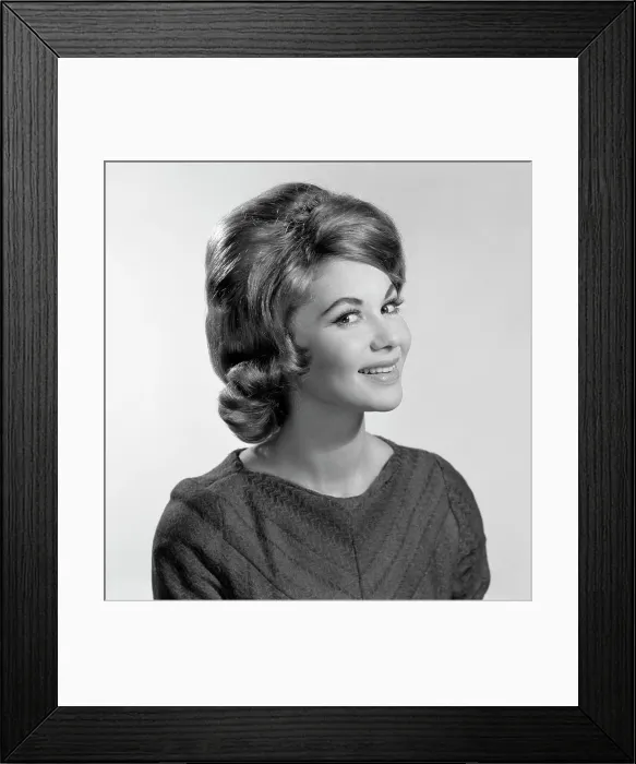Framed Print : Portrait of young woman smiling