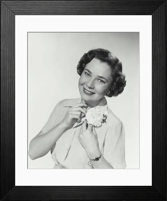 Framed Print : Portrait of a young woman smiling